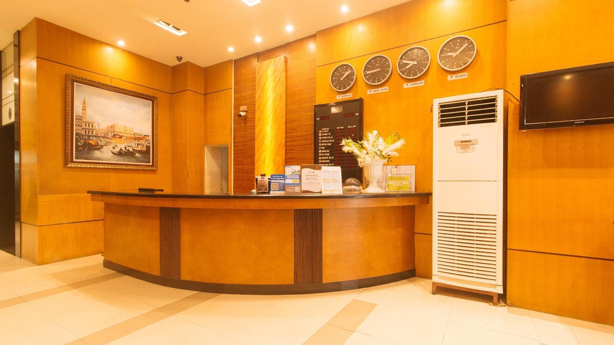 Torre Venezia Suites Кесон-Сити Экстерьер фото
